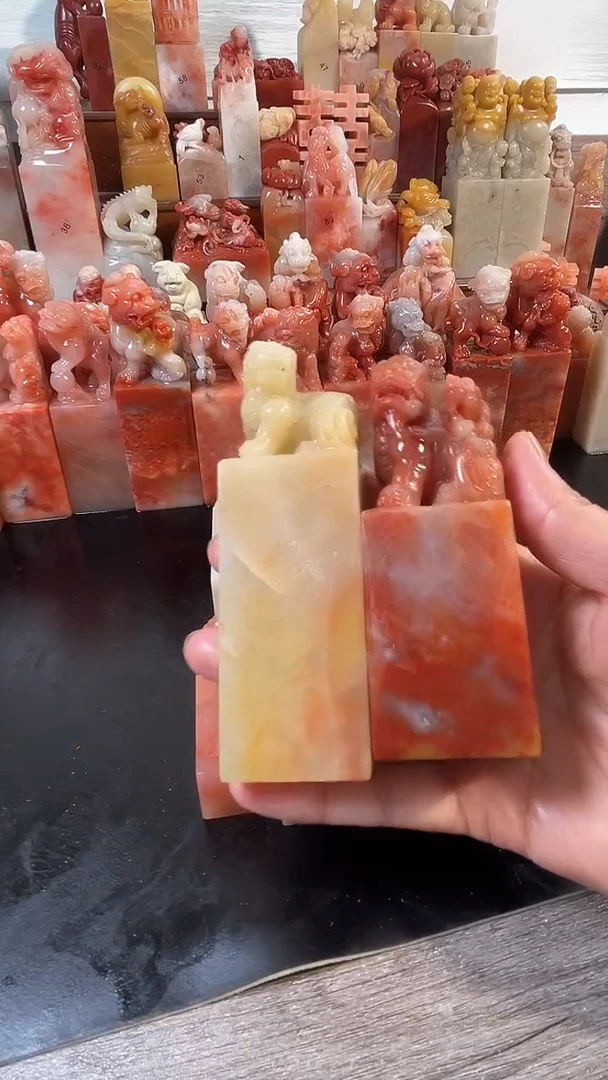 老挝石印石J****.2个大章瑕疵