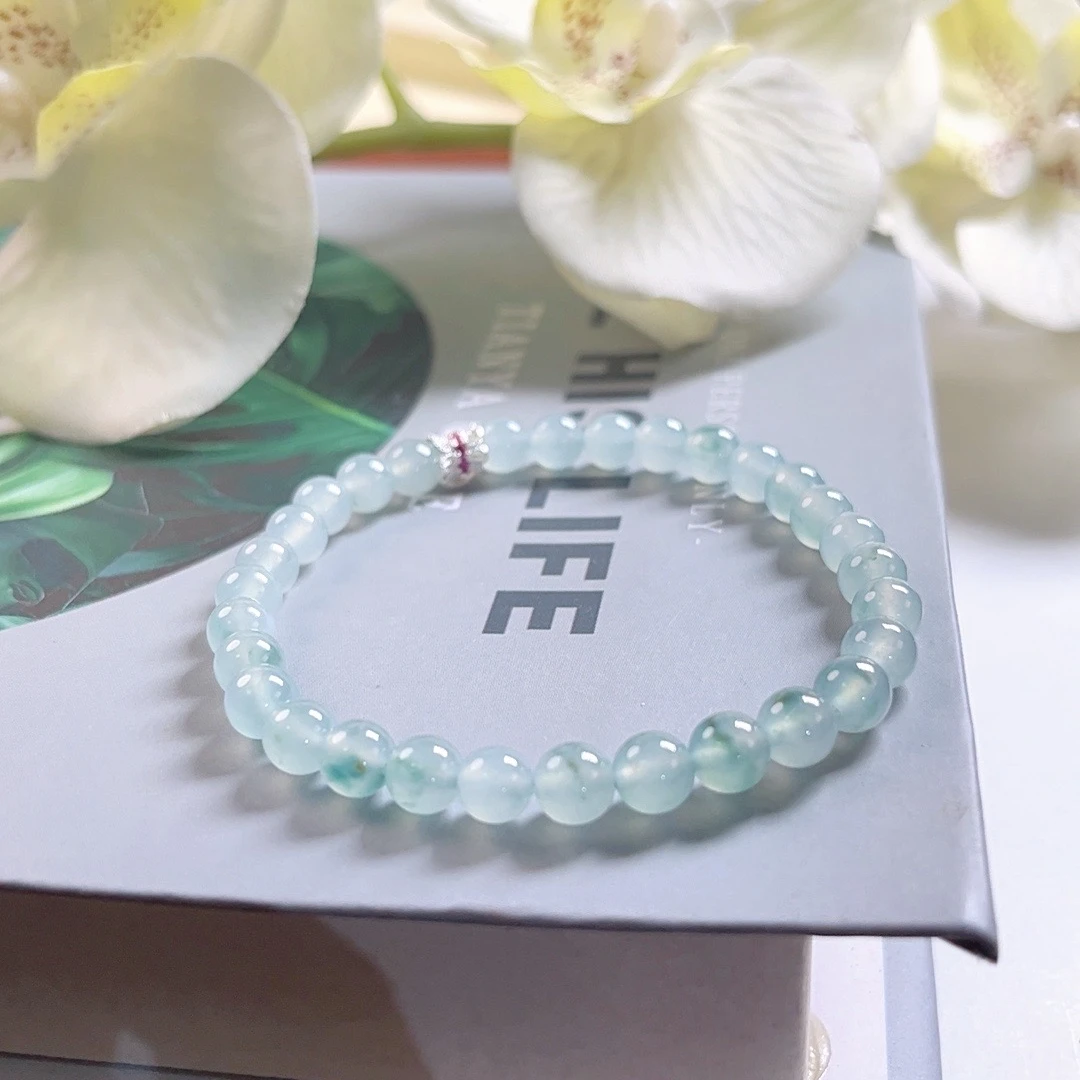 翡翠冰种飘花圆珠女款时尚轻奢5.8mm