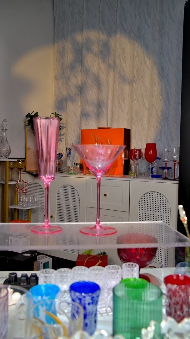 2只1高1矮粉色香槟杯1111