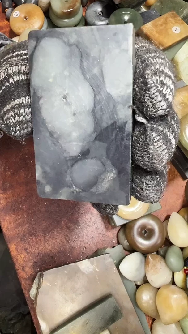 未镶嵌和田玉珠宝半成品1