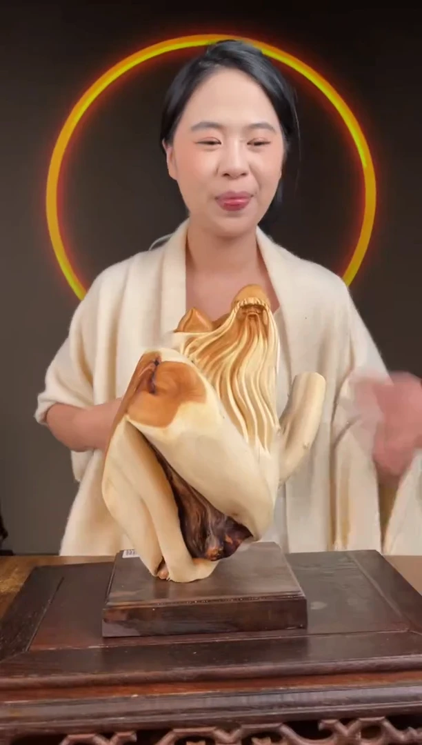 柏木（崖柏）手工摆件,先抢先得! 编号:103