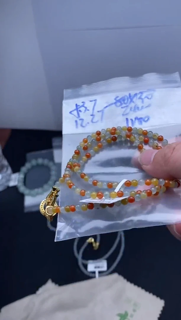 未镶嵌定制翡翠天然缅甸翡翠珠子