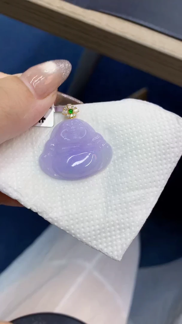 颈饰18K金镶嵌翡翠1
