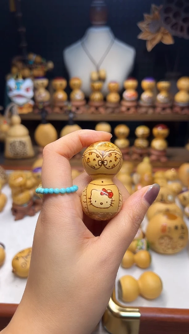 用****1金堤葫芦一物一拍，偷摸放漏！