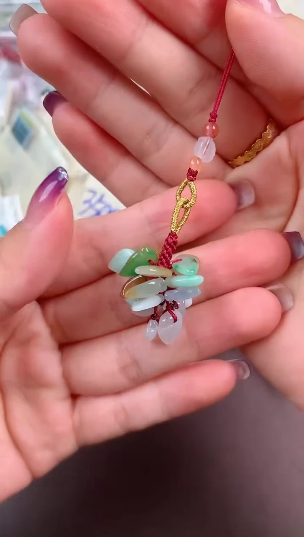 翡翠挂件未镶嵌一