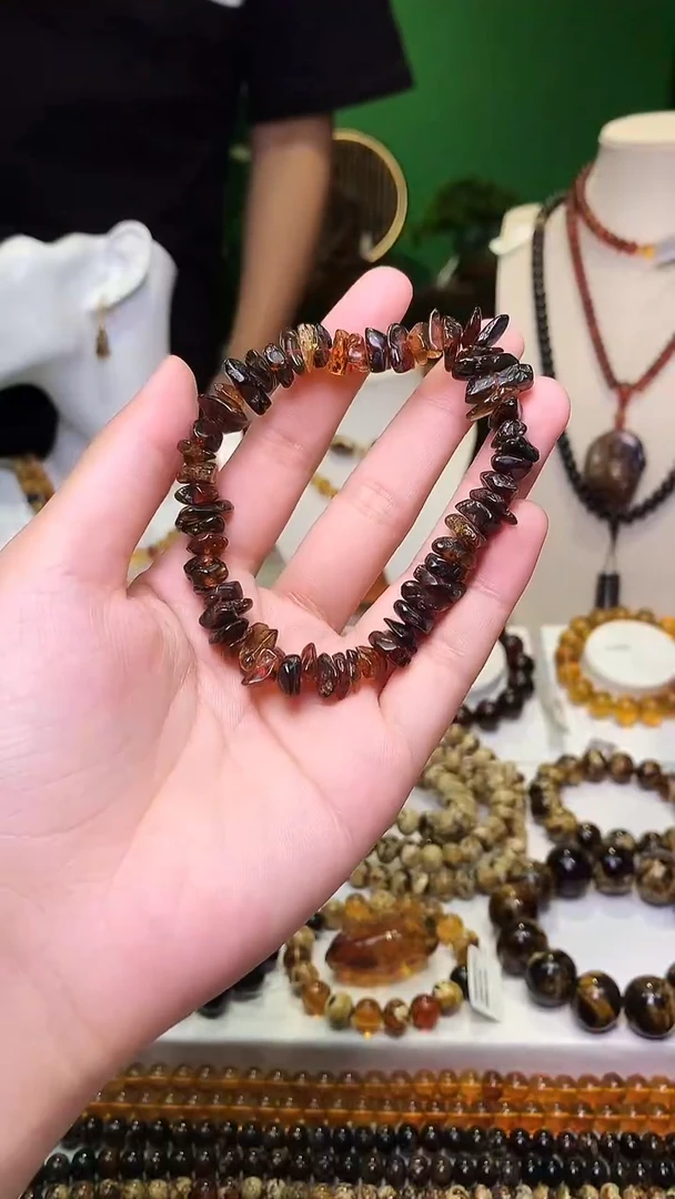 【闪购商品】琥珀裸石未镶嵌抚顺琥珀