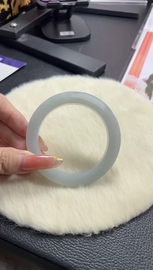 未镶嵌手镯定制翡翠?****?定制手镯YJZQ2/DZS