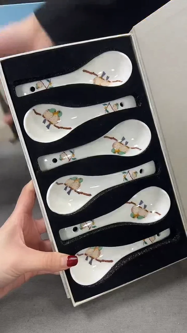 瓷片瓷片新号开播 全场放漏