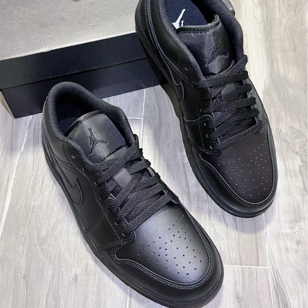 AIR JORDAN 1 男款低帮黑色复古百搭运动篮球鞋休闲板鞋官方正品