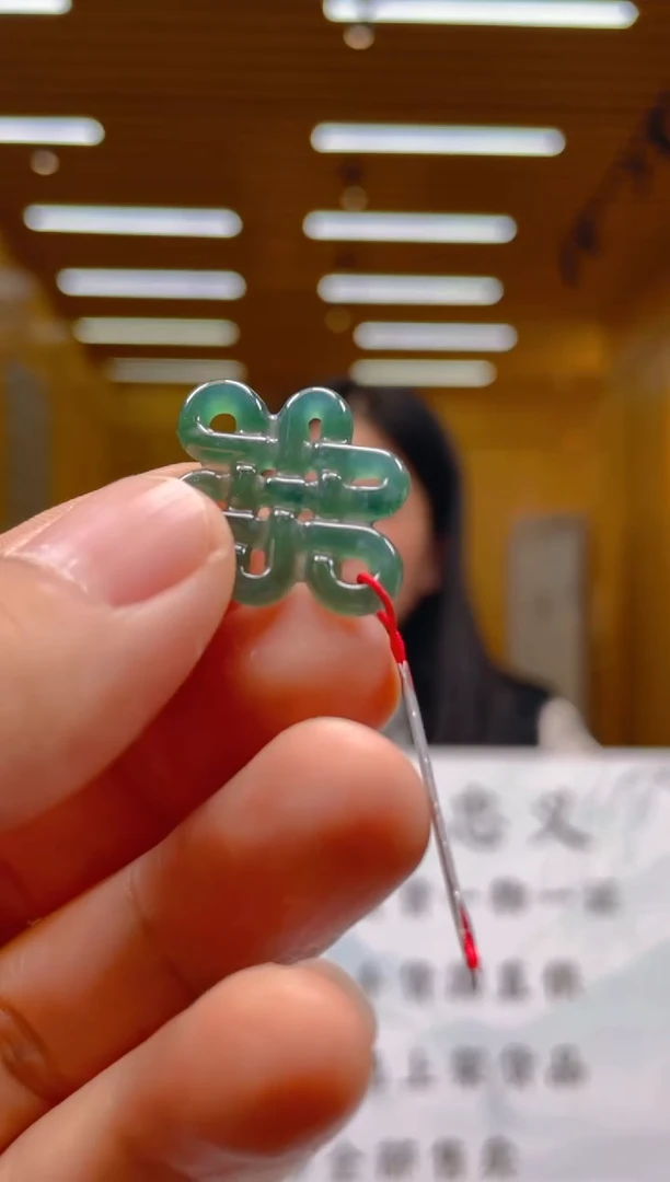 【闪购商品】翡翠颈饰未镶嵌********500