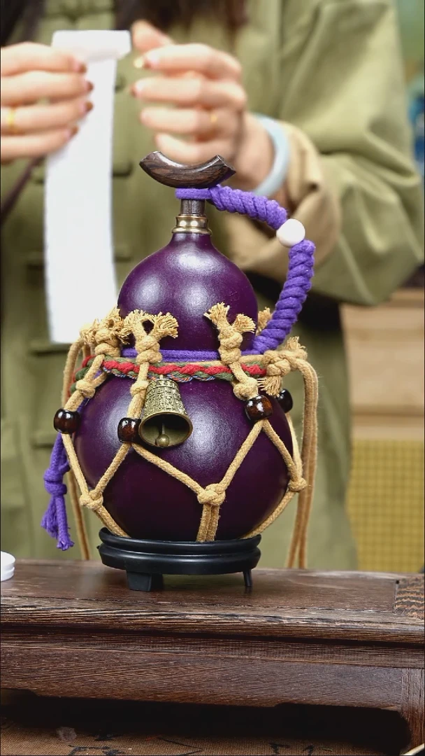 YN065复古网兜款天然酒葫芦（一物一拍）