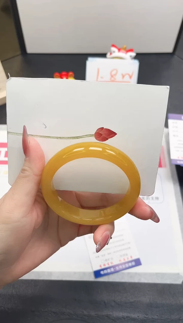 【闪购商品】石英质玉手镯未镶嵌139-58