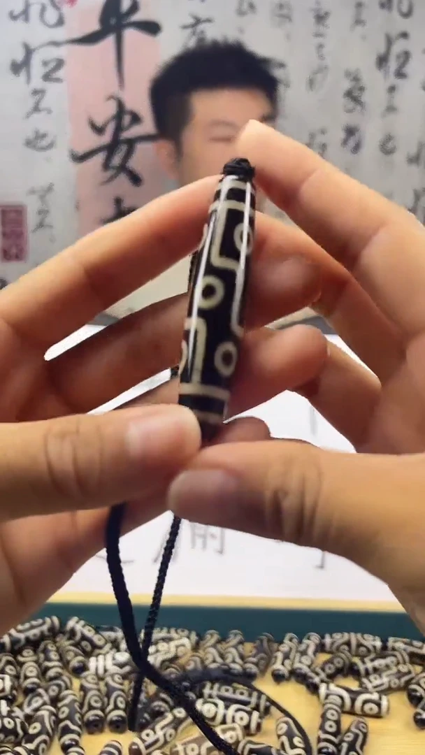未镶嵌颈饰玛瑙/玉髓11