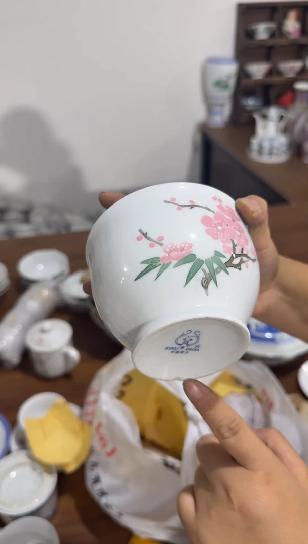 摆件茶叶罐有瑕请慎拍