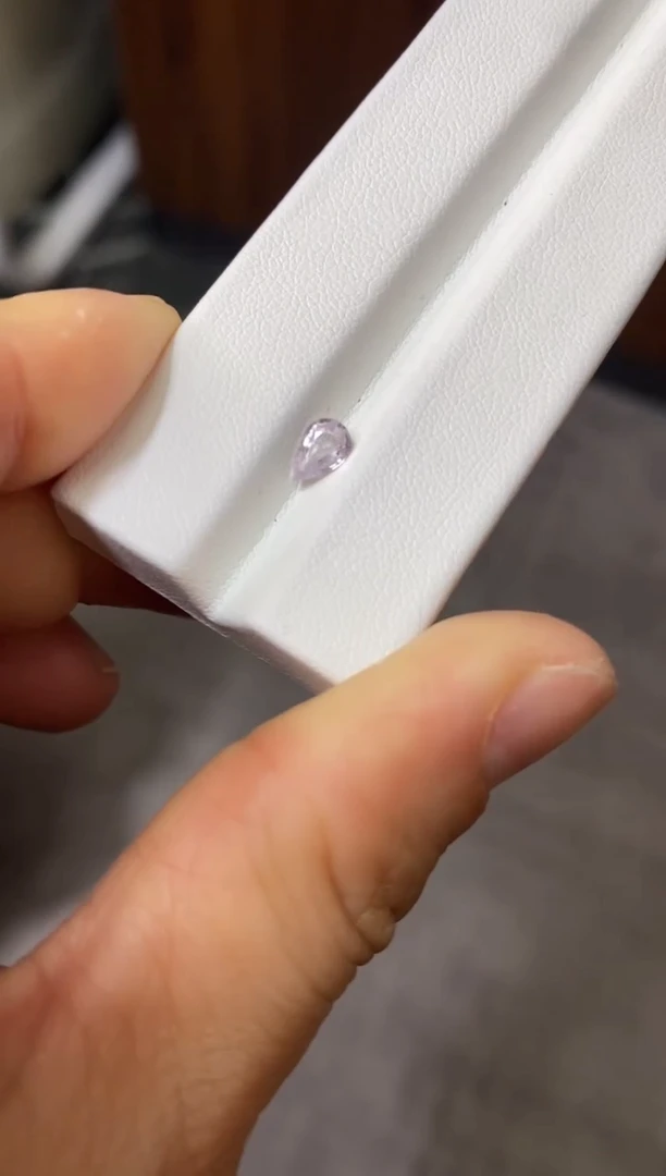 裸石蓝宝石0.44ct蓝宝石