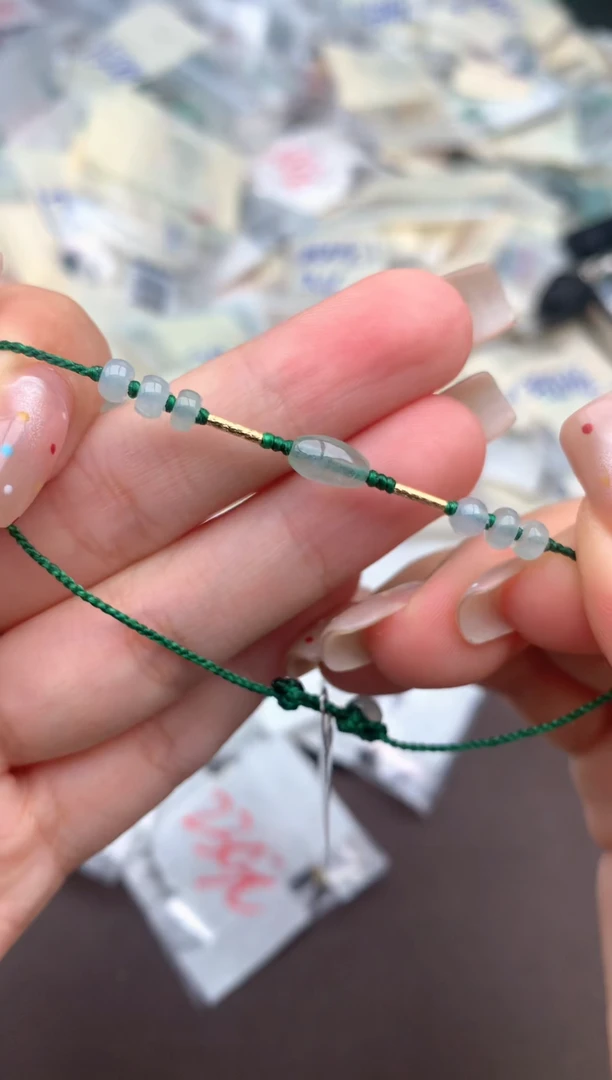 未镶嵌挂件翡翠一