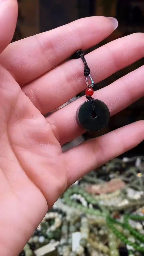 颈饰未镶嵌和田玉多样性发货，拍一发一