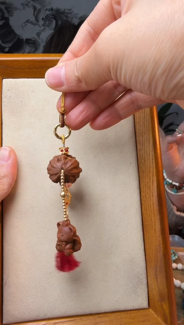 【闪购商品】文玩核桃吊坠时尚百搭Y334自发