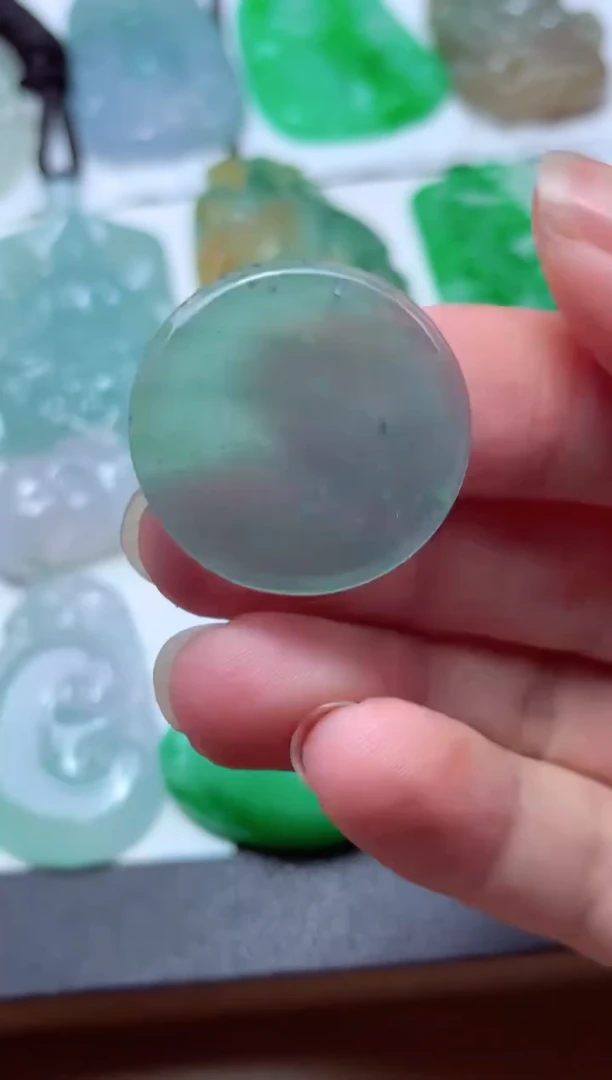 翡翠未镶嵌颈饰天然翡翠