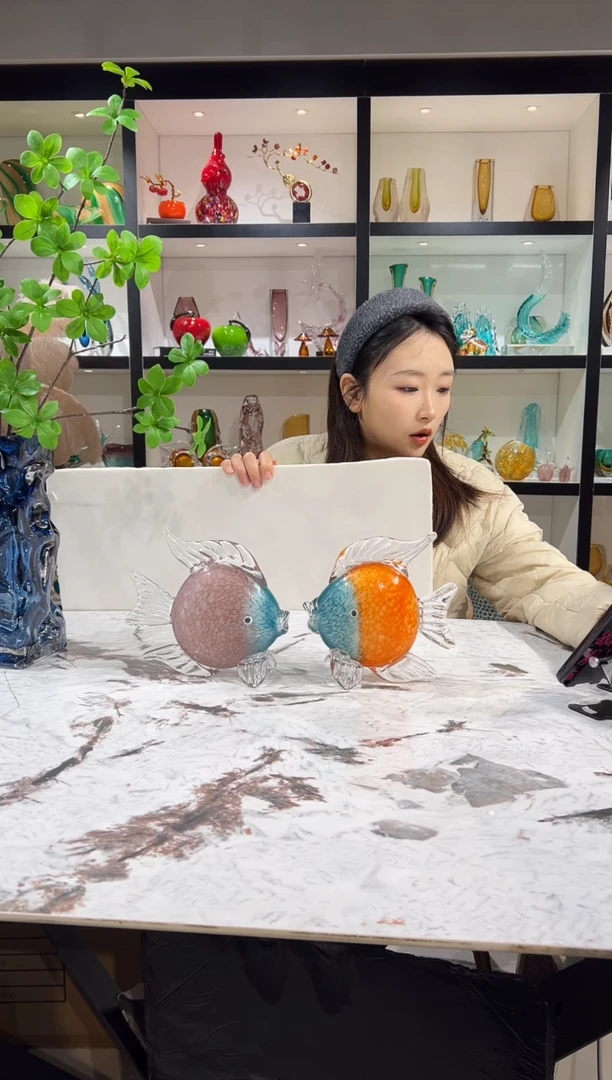 琉璃小鱼摆件一对