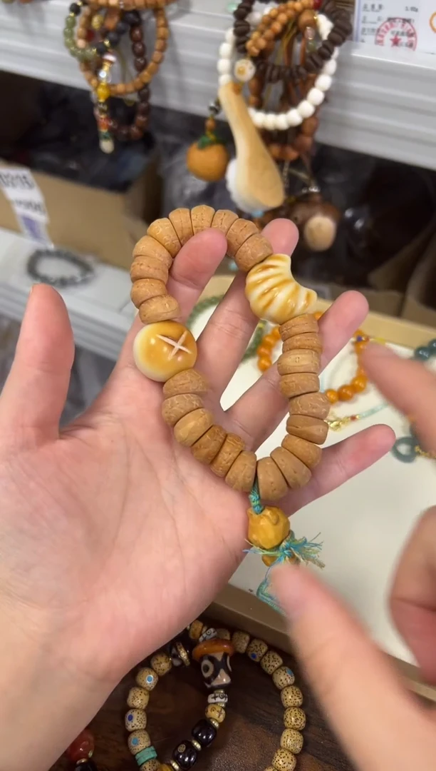 凤眼菩提手串风眼猪大肠面包款手链[0366]