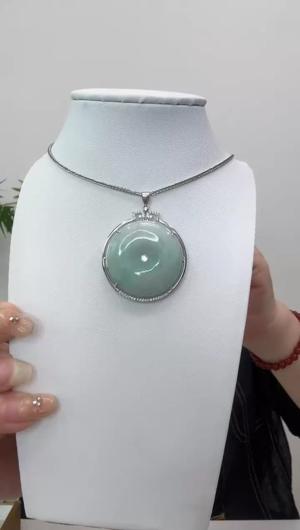 翡翠银S925镶嵌吊坠(赠链)平安扣