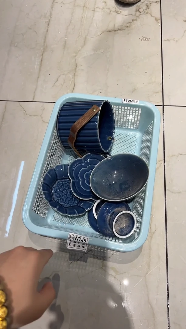 微瑕商品，介意勿拍-套组
