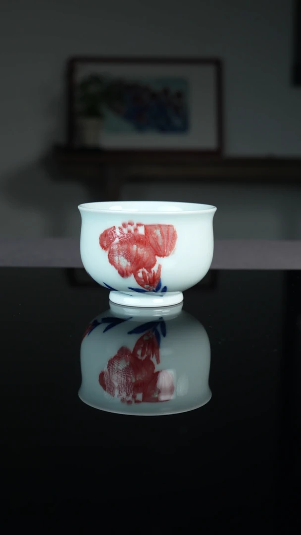 【闪购商品】瓷片《和和美美》青花釉里红主人杯