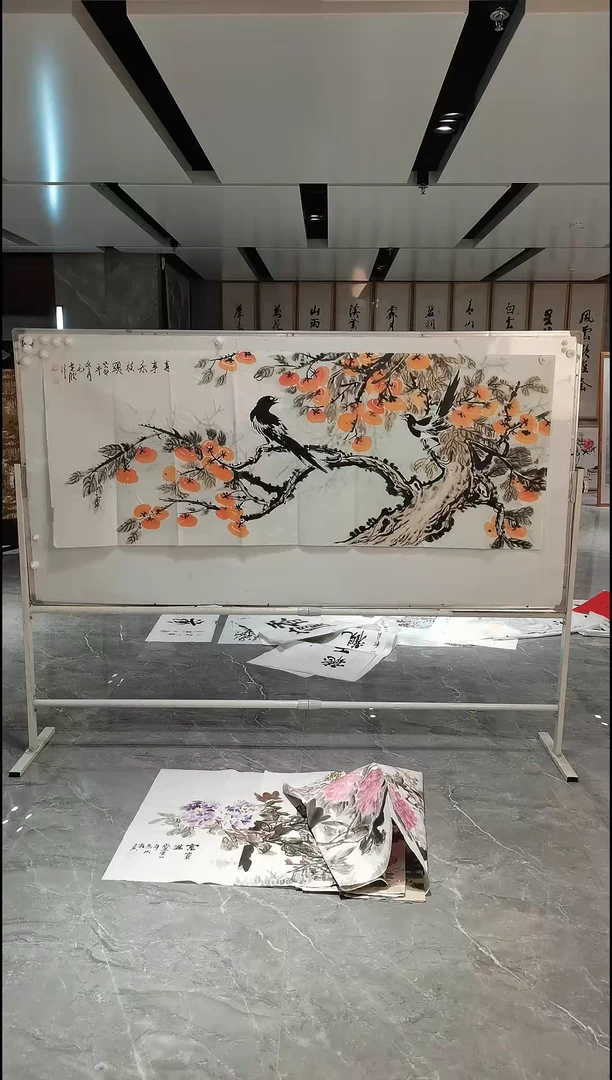 国画毛英波小六尺喜事乐枝头