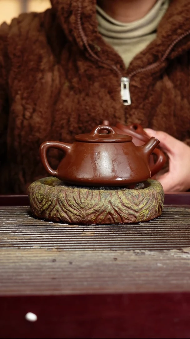 宜兴原矿紫砂壶茶壶宜兴原矿紫砂壶茶壶220C