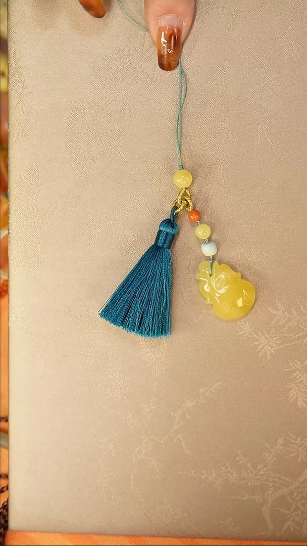 【闪购商品】琥珀吊坠(不含链)未镶嵌吊坠