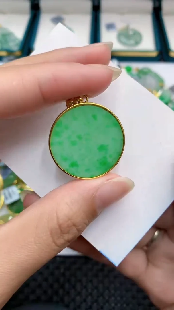 【闪购商品】翡翠颈饰银S925镶嵌            8