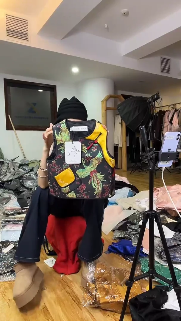 儿童      马甲       120码