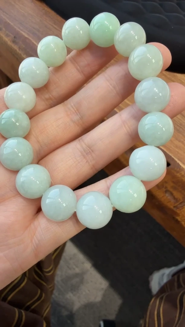 未镶嵌挂件翡翠A货翡翠多样性一件手串
