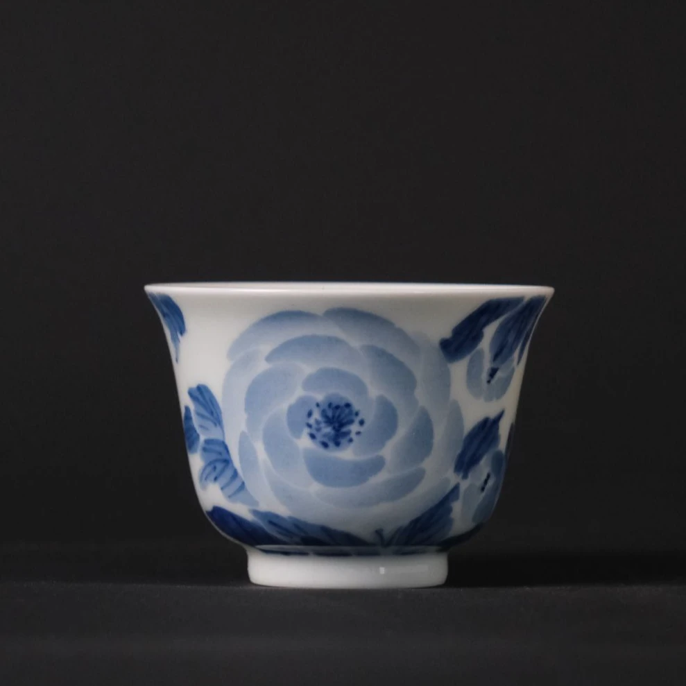 当代 青花茶花撇口杯-65cc