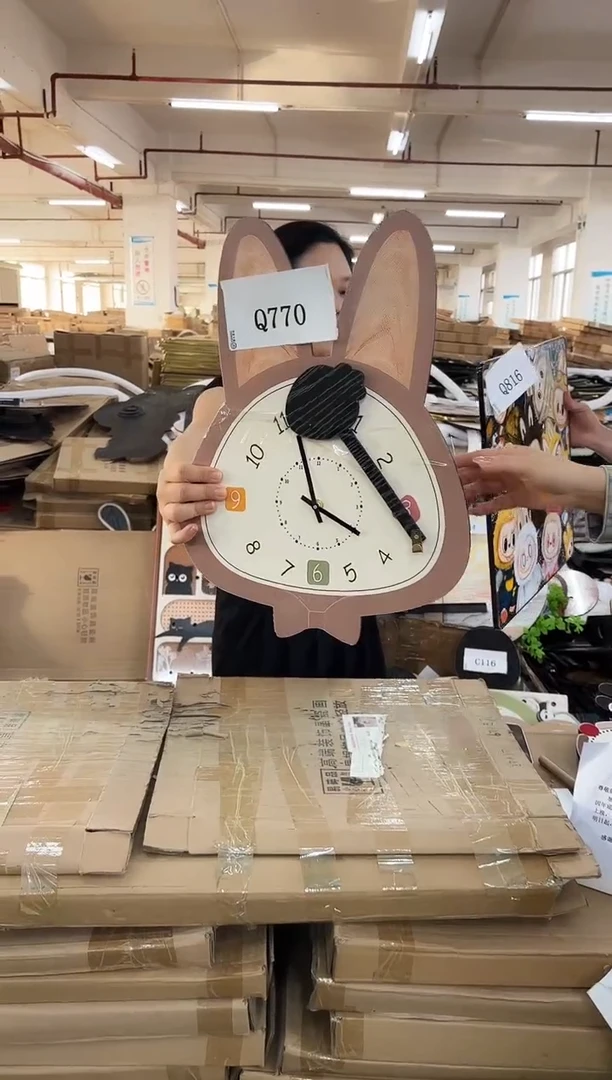 横款孤品果果微瑕闪购Q770