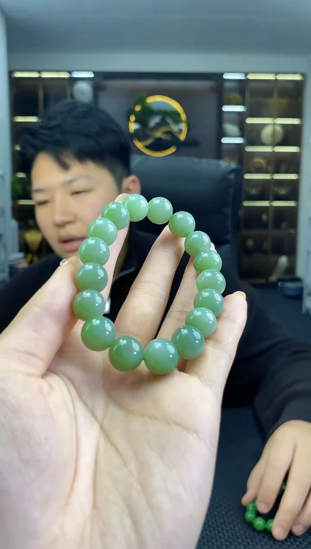 未镶嵌手串和田玉卡12圆珠