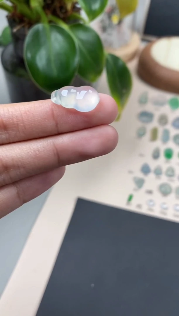 【闪购商品】翡翠颈饰未镶嵌翡翠冰种葫芦