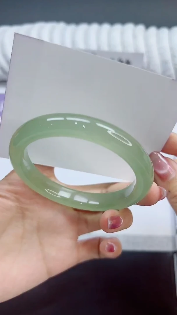 未镶嵌手镯石英质玉88/56