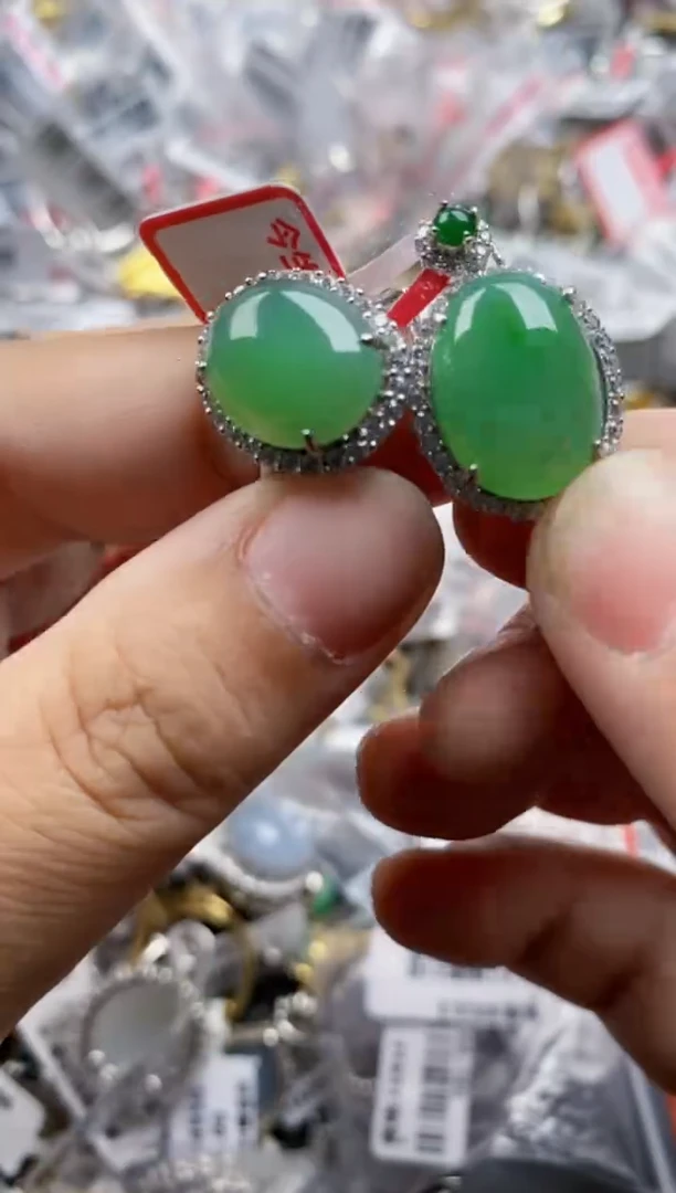 翡翠戒指银S925镶嵌6666     10