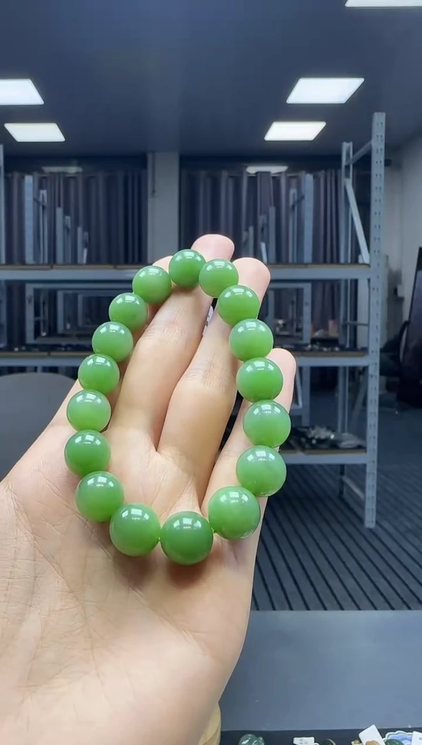 未镶嵌手串和田玉1
