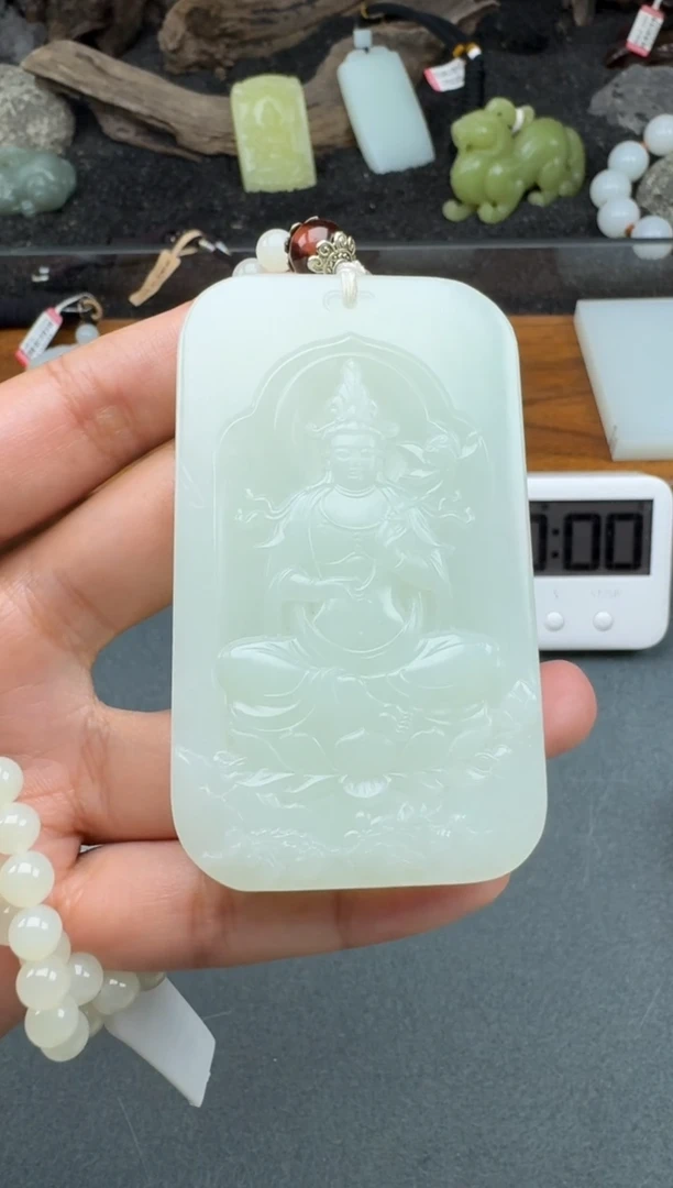 颈饰未镶嵌和田玉1