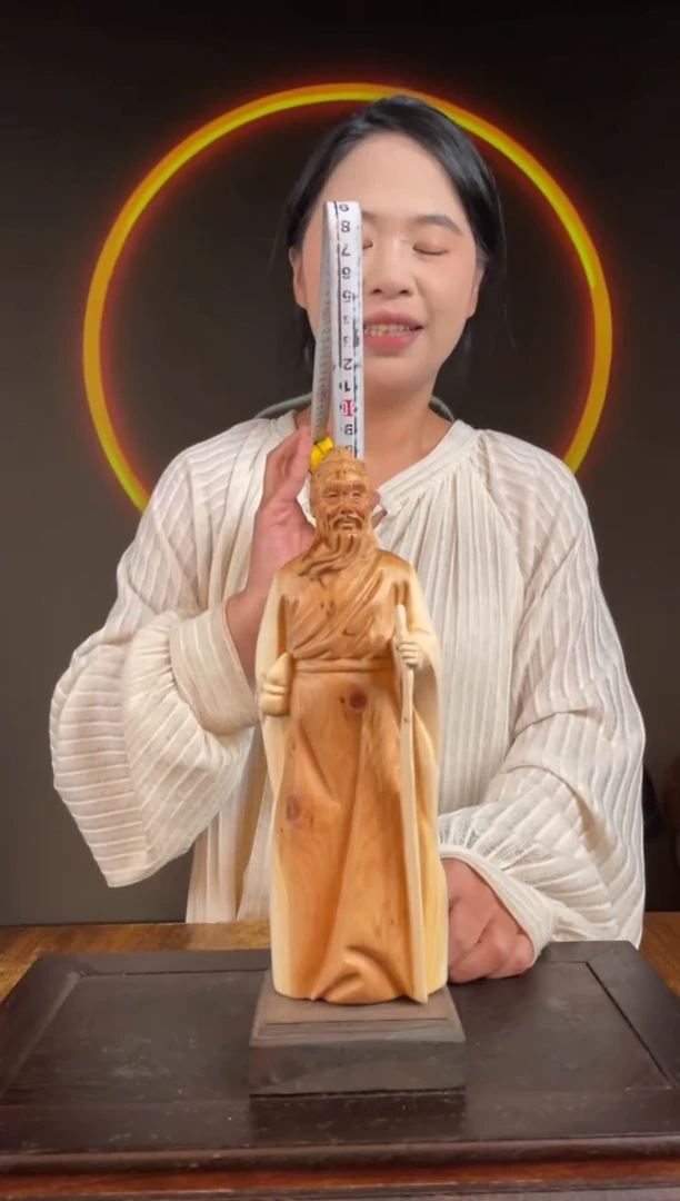 柏木（崖柏）手工摆件,先抢先得! 编号:274