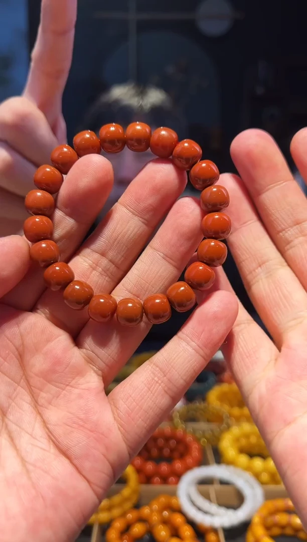 未镶嵌手串南红玛瑙10+牛血