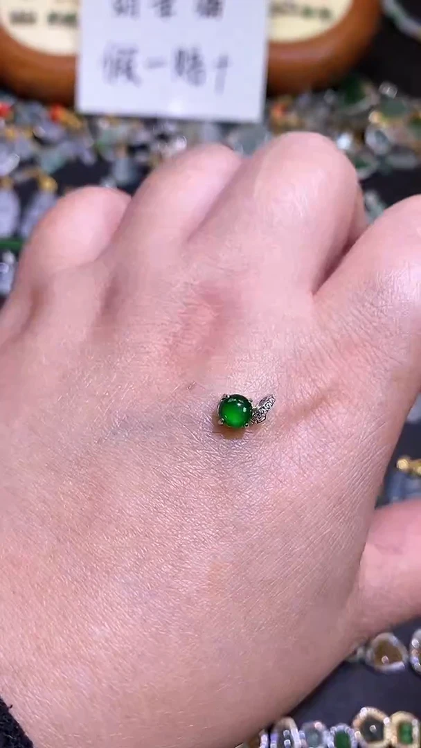 【闪购商品】翡翠吊坠(不含链)银S925镶嵌1