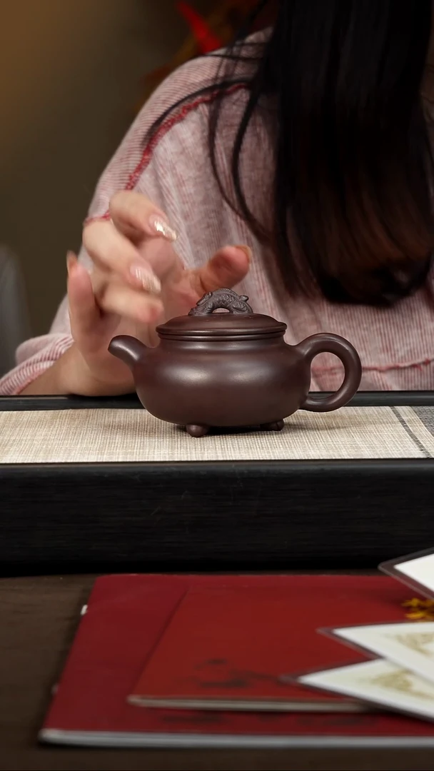 茶壶紫砂【P078】三足如意 200c YMJ