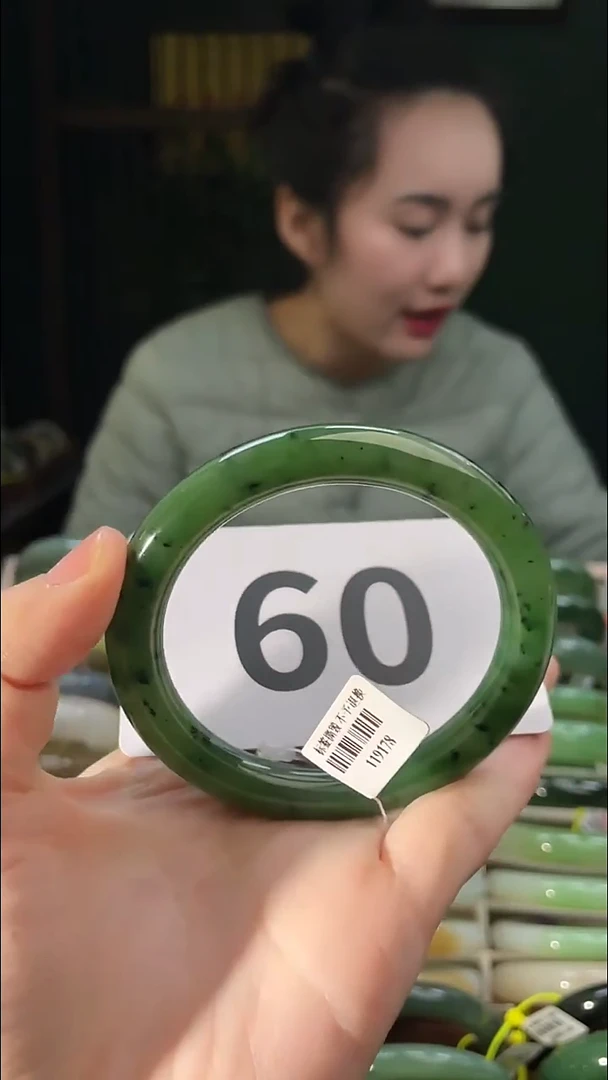 定制和田玉和田玉手镯