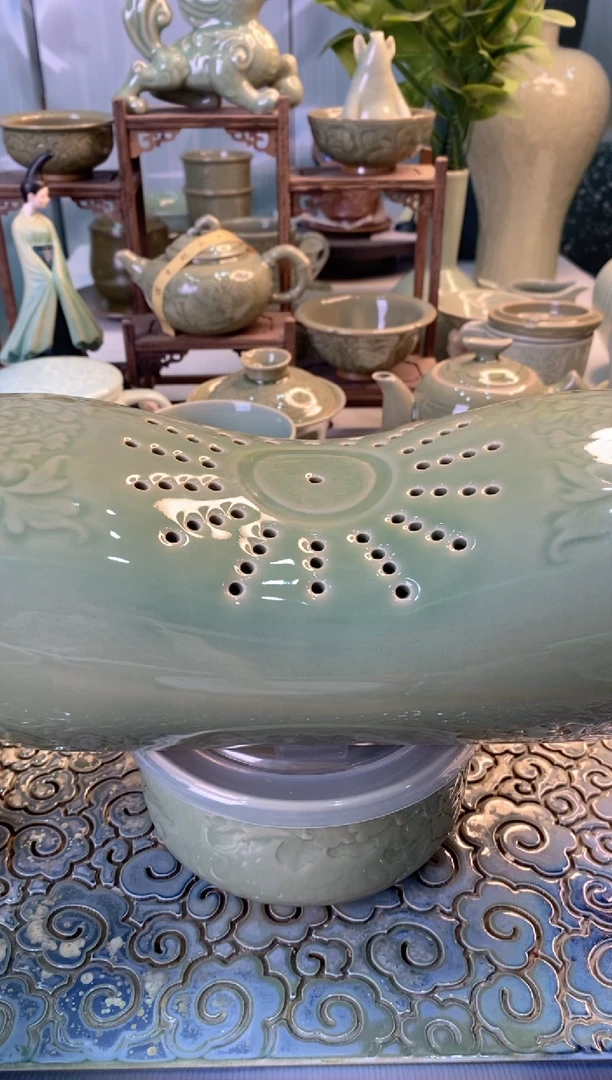 耀州窑【微瑕】 29cm高枕头【000004】中间高7cm