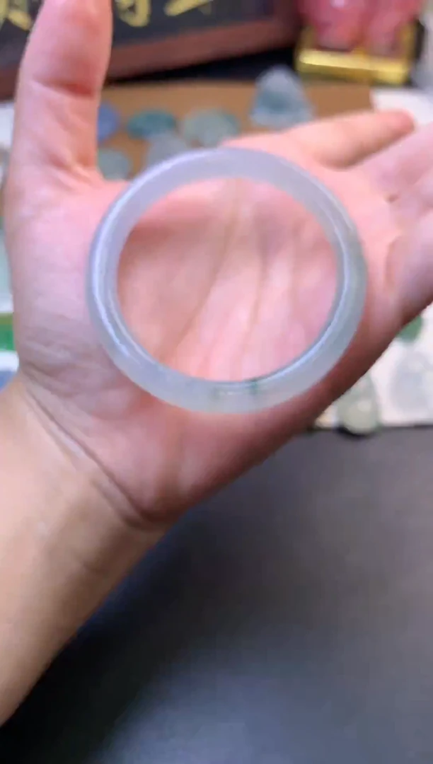 未镶嵌定制翡翠毛货