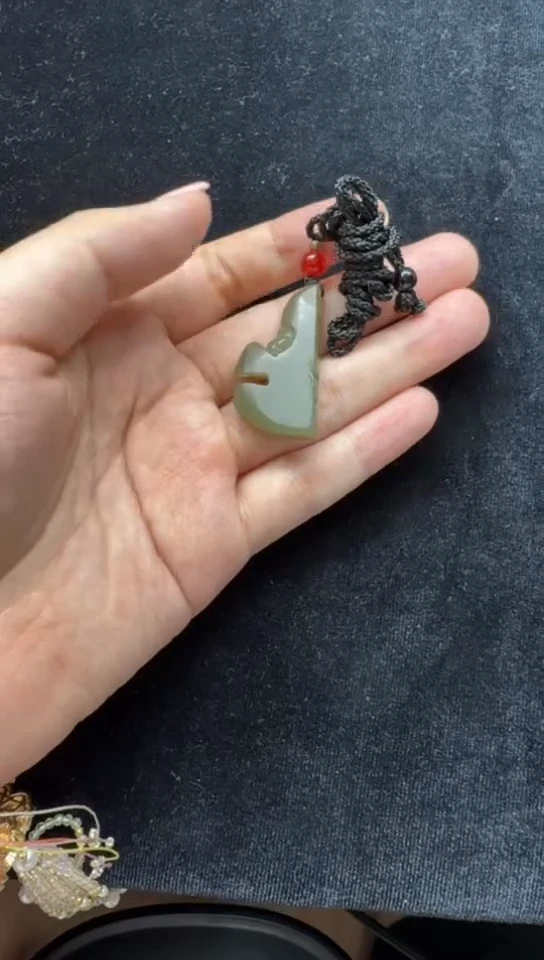 和田玉未镶嵌吊坠(不含链)201